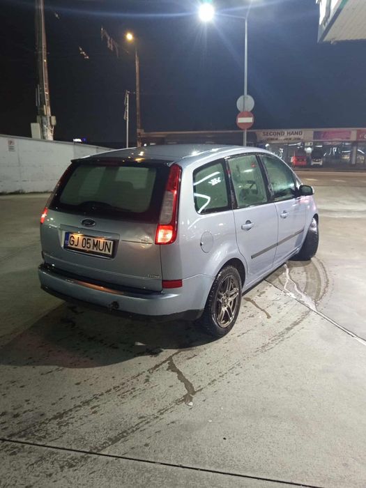Vand ford c max  sa schimb