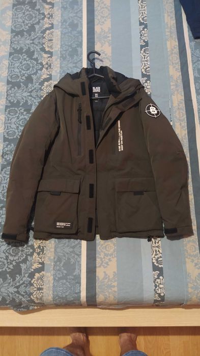 Момчешко зимно яке. Размер XS.