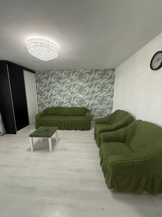 Garsoniera închiriat