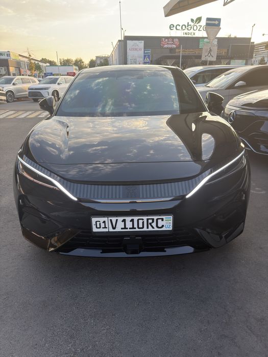 BYD Song L   5 pozitsiya 2024 yil