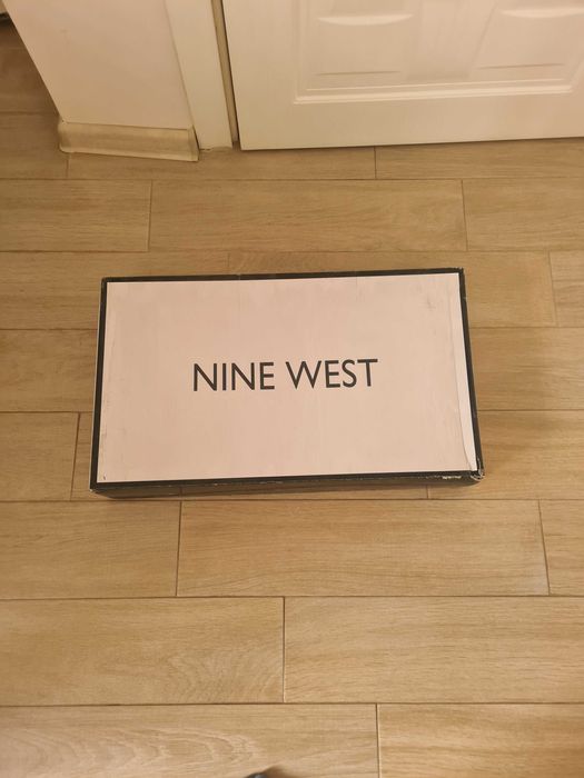 Черни ботуши естествен велур