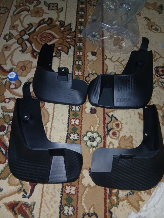 Брызговики для коболт карбон