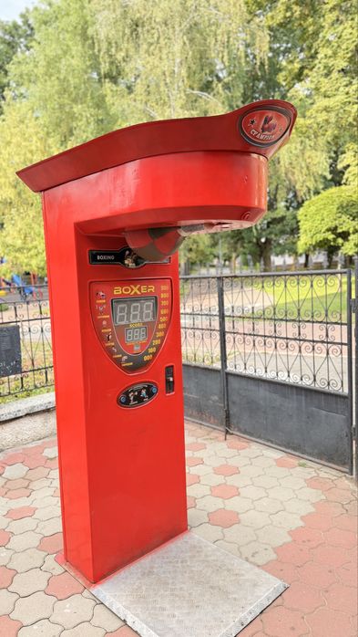 Aparat de dat cu pumnul