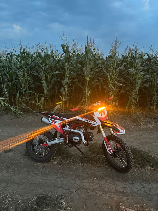Ultra 125cc motocross