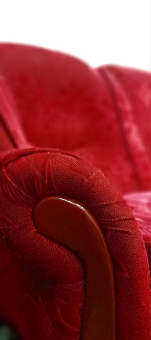 Раскладной диван в хорошем состоянии