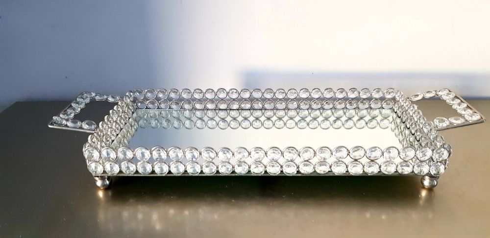 Tavă/pahare  decorative din inox, oglindă și sticlă