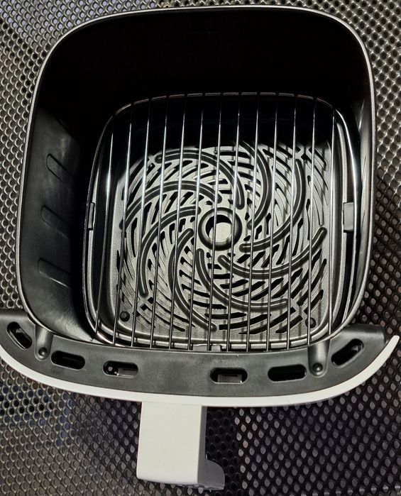 Xiaomi Smart Air Fryer 4,5 litri  cu aplicație pe telefon