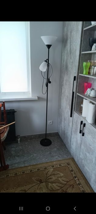 Продам торшер лампу
