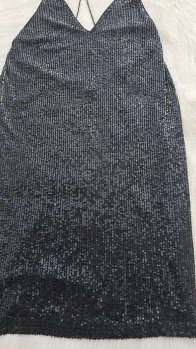 Дамска рокля с паети размер S-M