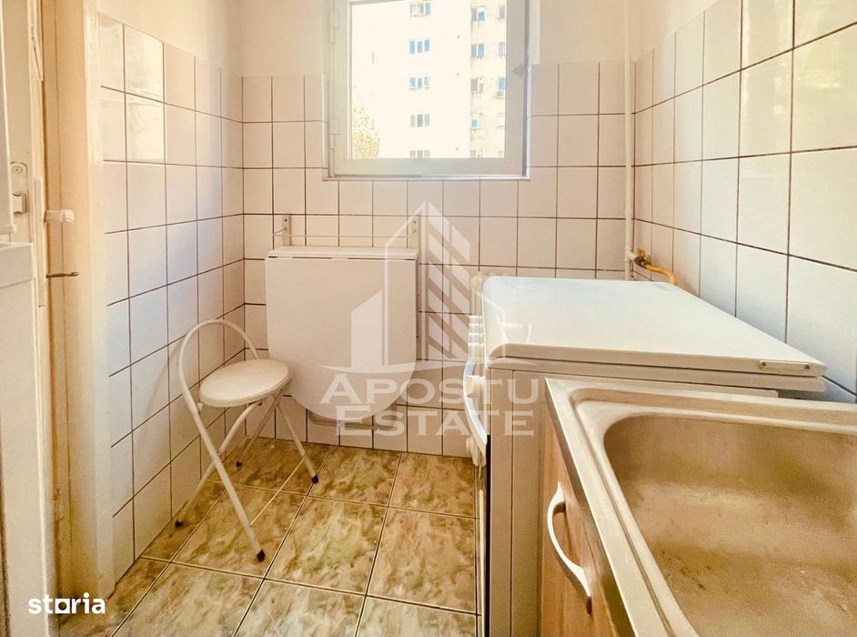 Garsoniera confort 1 - zona Aurel Vlaicu. Lebada