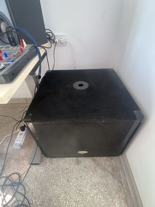 Subwoofer activ