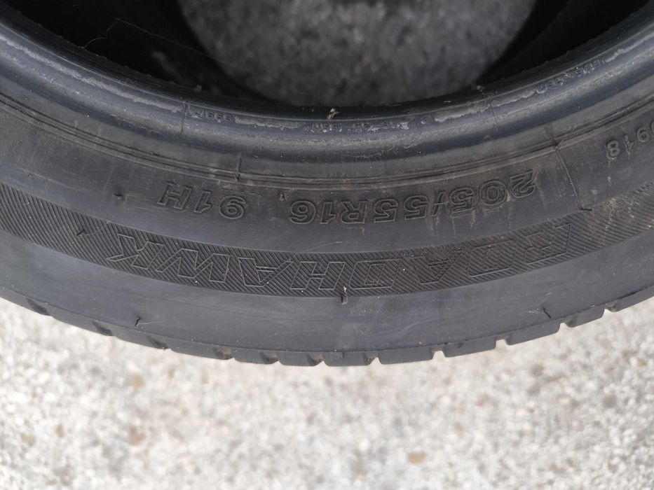 Гуми летни Firestone 205/55/16- 2 бр.