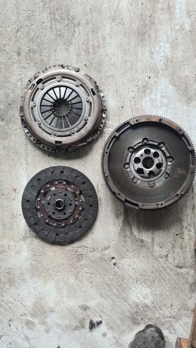 Съединител/демфер със старт/стоп  за Vw Passat CC 2.0tdi