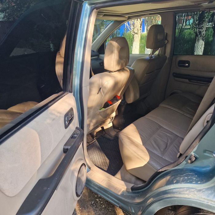 Продам Nissan X trail