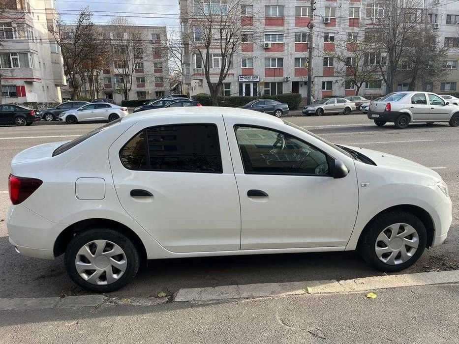 Inchiriez logan UBER/BOLT