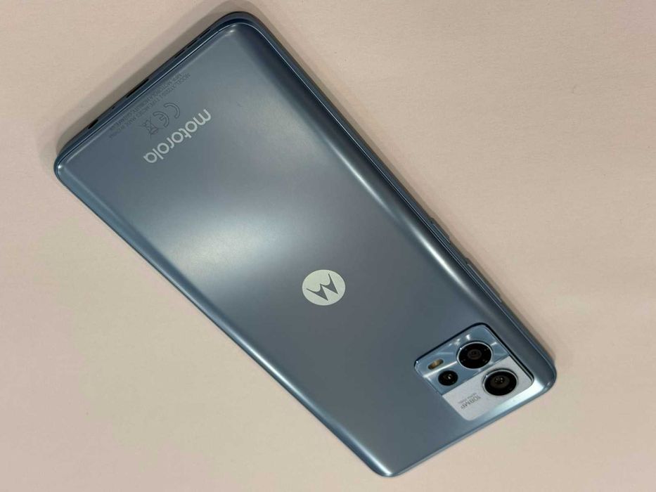 Motorola G72 – 256GB / 8GB RAM