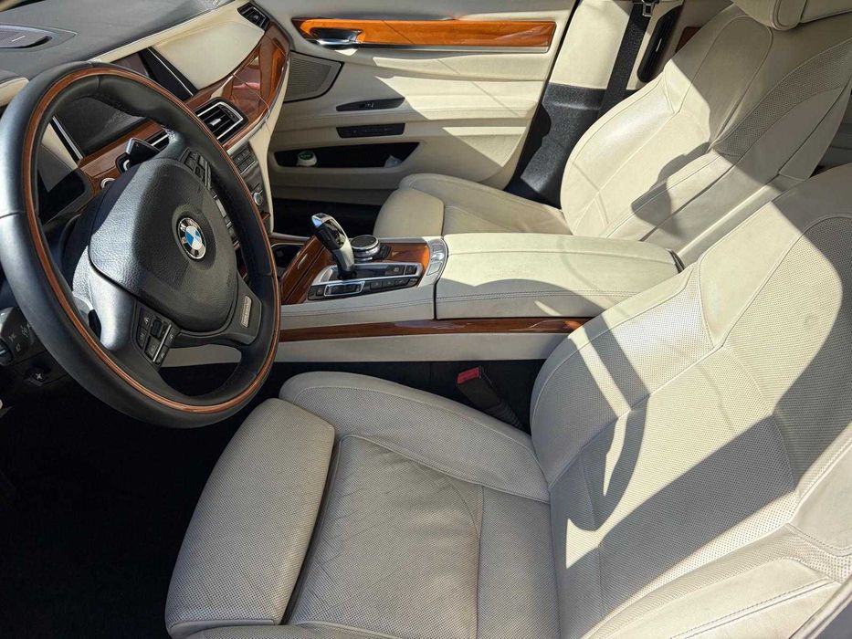 BMW Seria 7 2015 — imagine 4