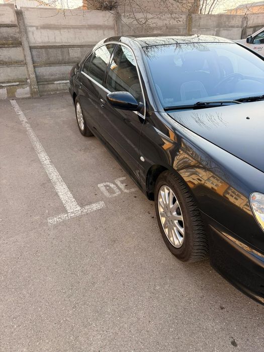 Vand Peugeot 607, unic proprietar, benzina 2001, 115000km, in perfecta stare, inmatriculat, 1950 euro00