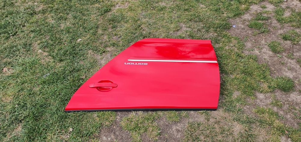 Fata usa exterioara portiera stanga spate golf 5 hatchback  LY3D