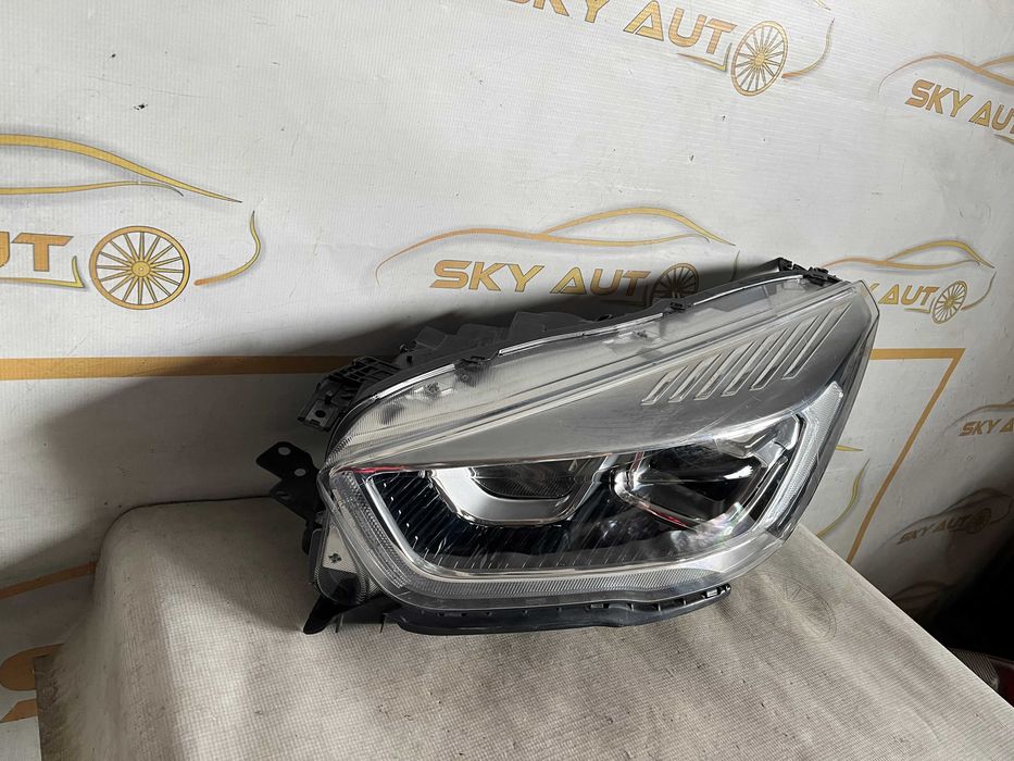Far stanga cu lupa + led Ford Kuga 2 facelift dupa 2016 GV41-13W030-CJ