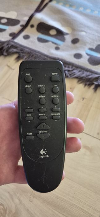 Logitech Z5500 - Telecomanda