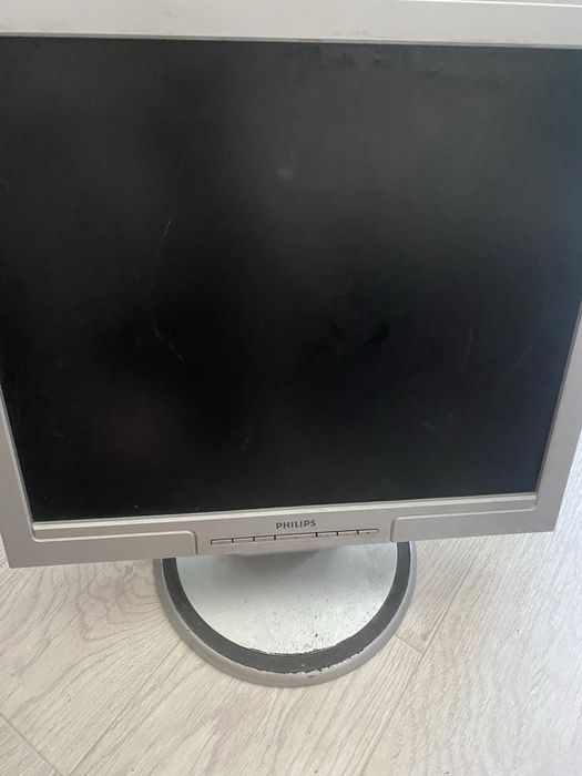 Монитор philips