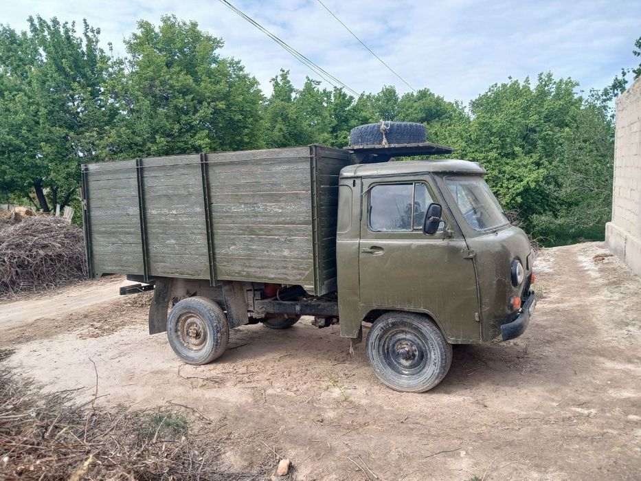 Uaz 3303 sotiladi