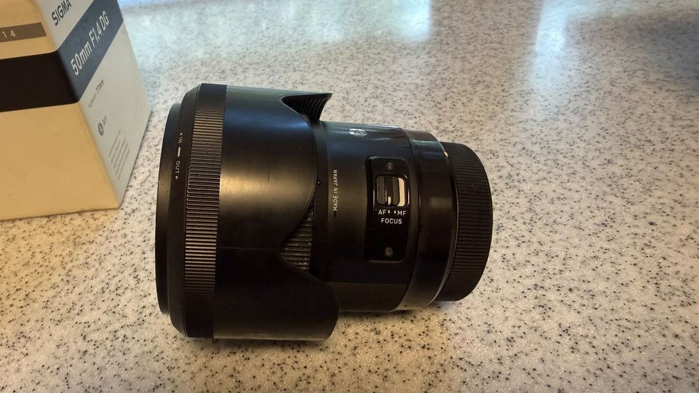 Объектив Sigma 50mm