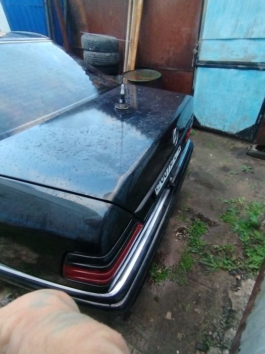 Продам Мерседес E230, в кузове w124