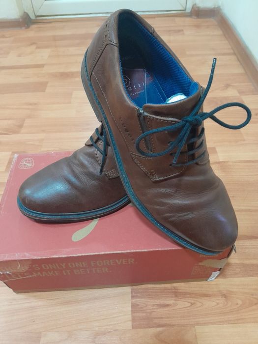 Pantofi bărbați Bugatti,mărime 43,brant 28 cm