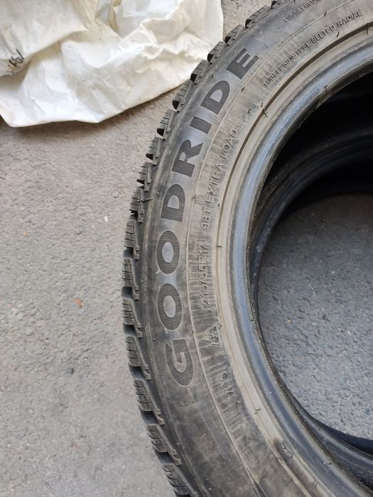 Автошина 215/55 R17
