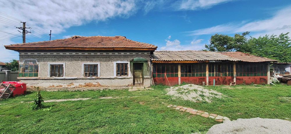 Casă de vânzare- Brancoveni olt- preț neg.