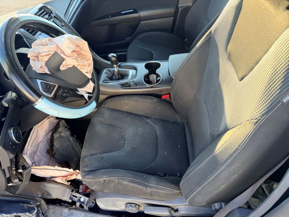 Ford Mondeo 2.0 EcoBlue двигател YLCC, 150 кс., ск. Кутия 2275060, 6ск