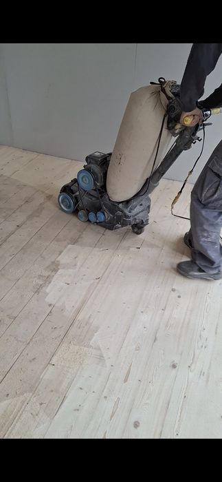 Шлифовка станок сотилади Shlifovka apart sotiladi 220 volt