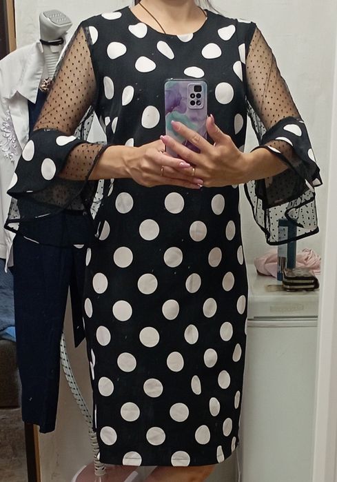 Платья и кастюмы