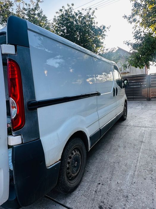 RENAULT Trafic 2008 — imagine 4