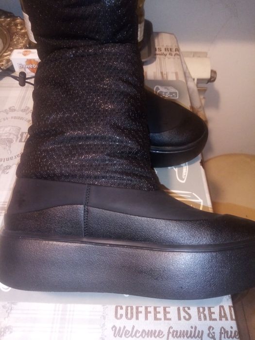 Calvin Klein дамски боти