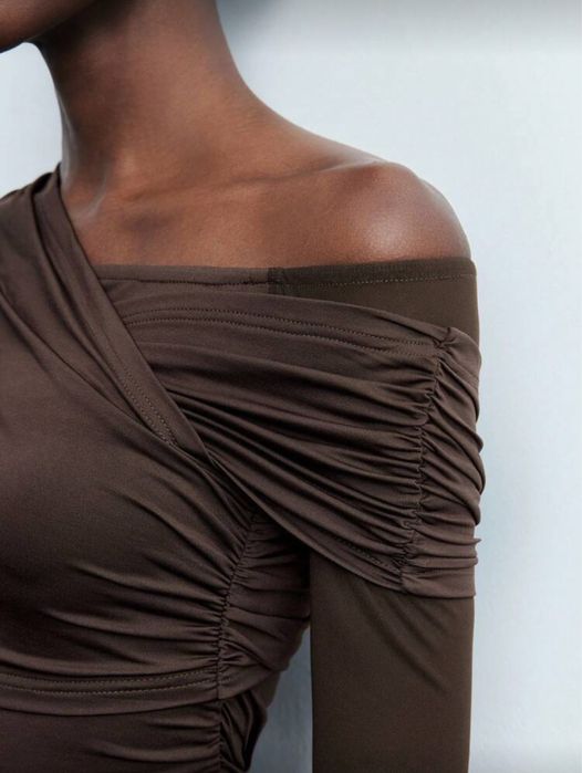 Нова къса кафява рокля с дълъг ръкав