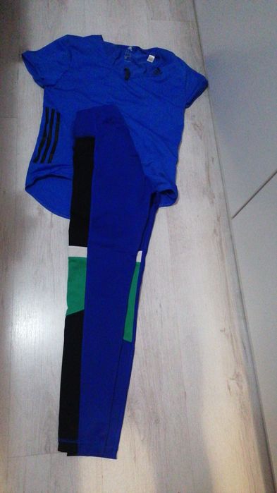 Чисто нови сет Клин и тениска   "сет"