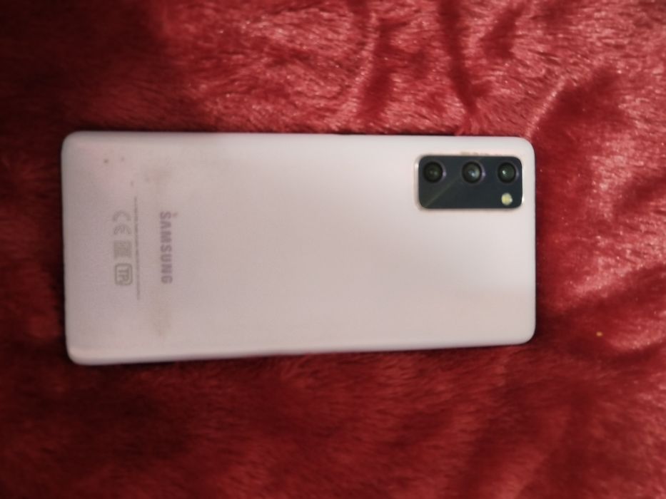 Продам телефон Samsung