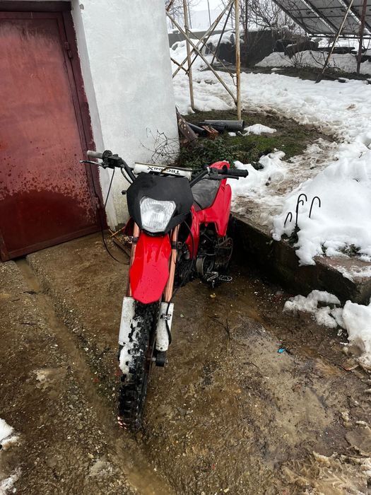 Cross 125 cc proaspat vopsit
