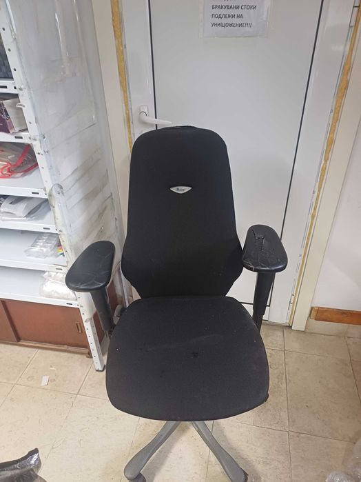 Офис стол 1 брой цена 5 евро