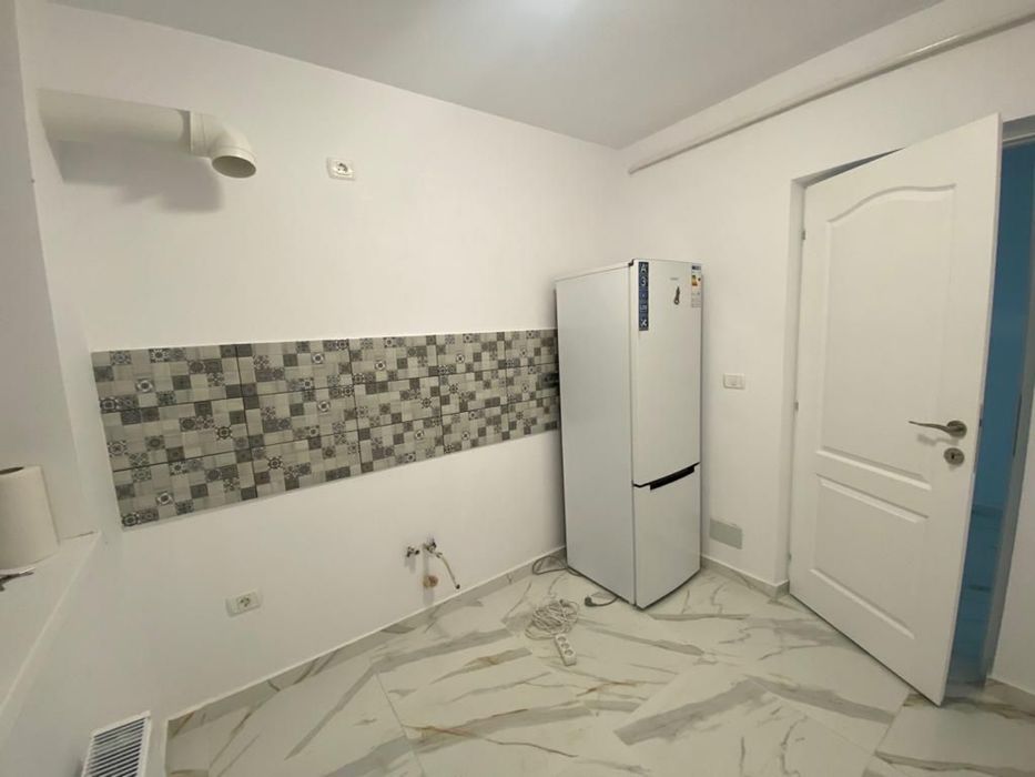 Vand apartament 2 camere parter zona gara