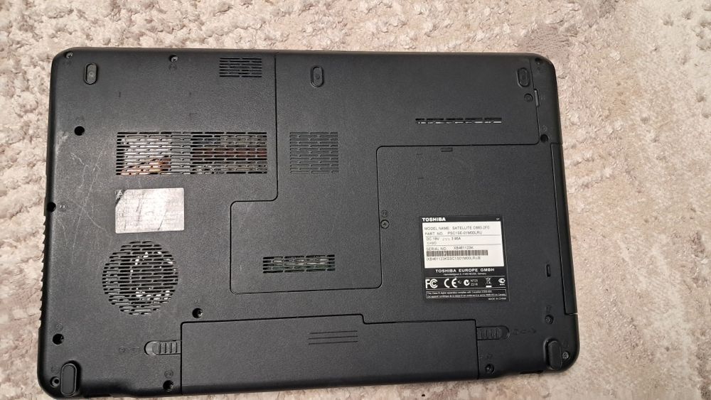 TOSHIBA 2011 года