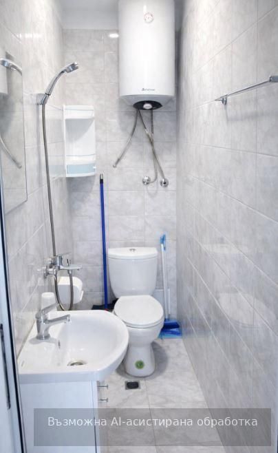Дава се под наем Двустаен апартамент в Варна, Галата - 45 кв.м за 323.85 € - Снимка #2