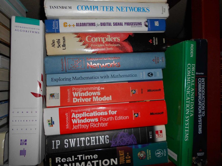 Carti cursuri universitare SUA informatica, electronica, de la 50 lei