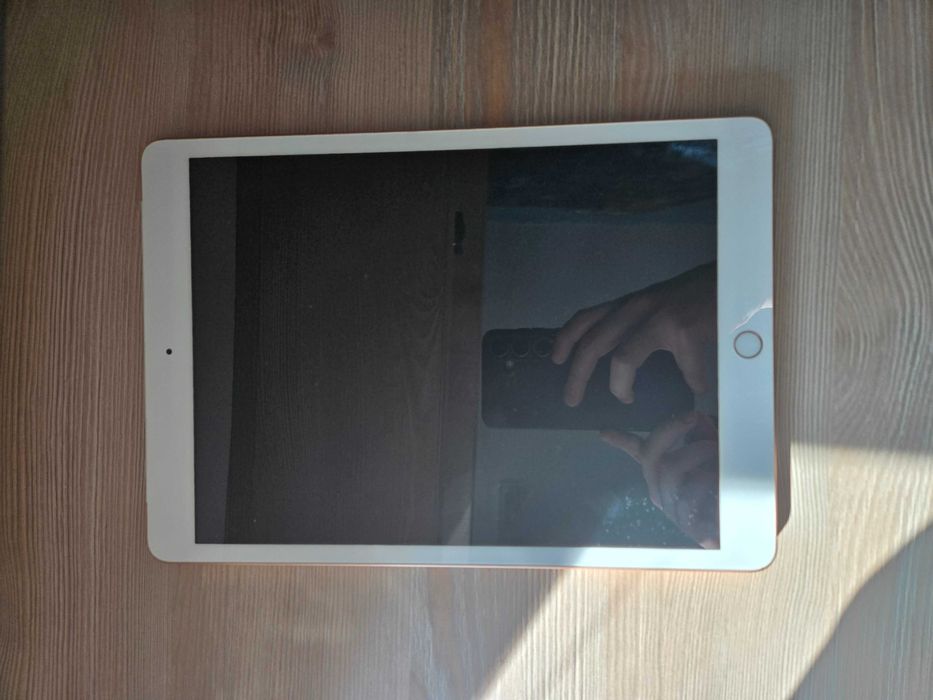 Tableta iPad generatia a 7 a 32gb