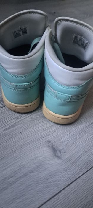 Adidași nike air jordan 1 mod ice blue