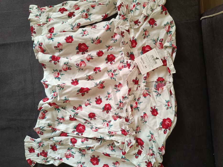 Детски дрехи чисто нови