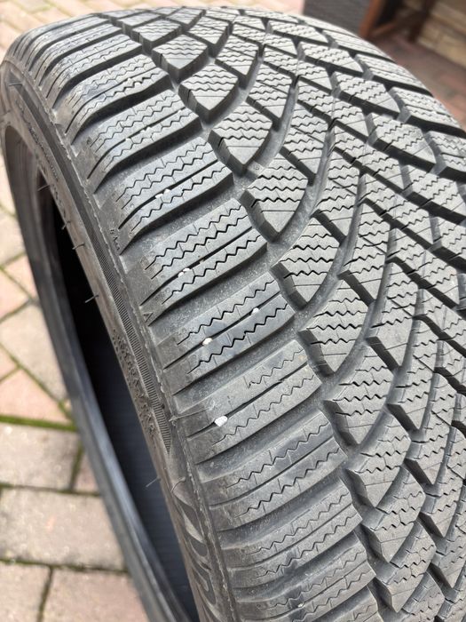 Set Anvelope IARNA BRIDGESTONE Blizzak lm005 225/45R18 95V XL